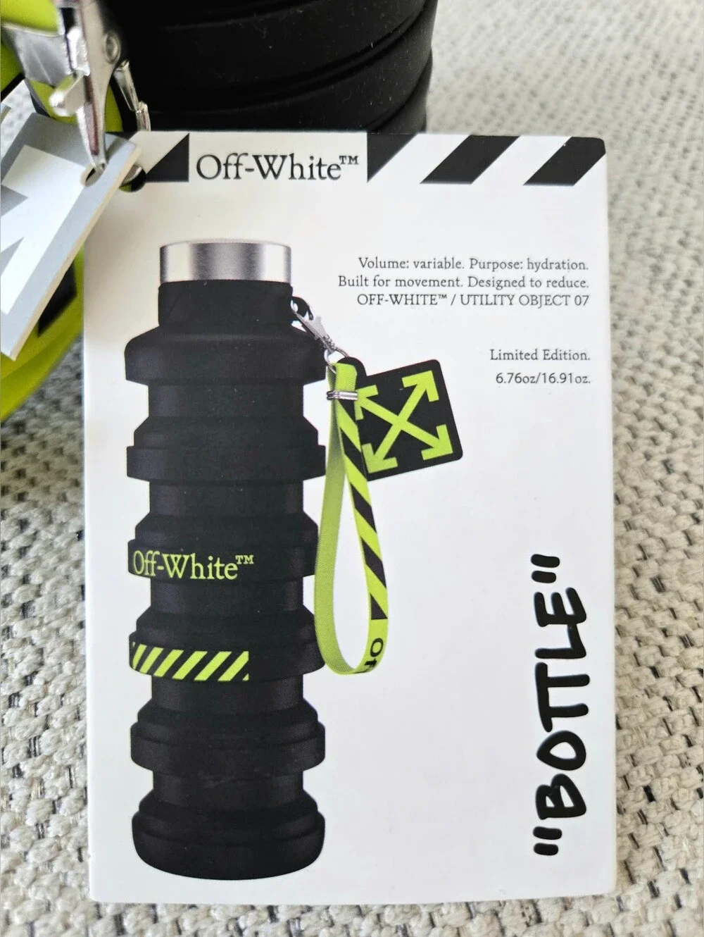 NWT OFF-WHITE Neon Yellow Black Silicone Collapsible Water Bottle Size: 6.76 Oz